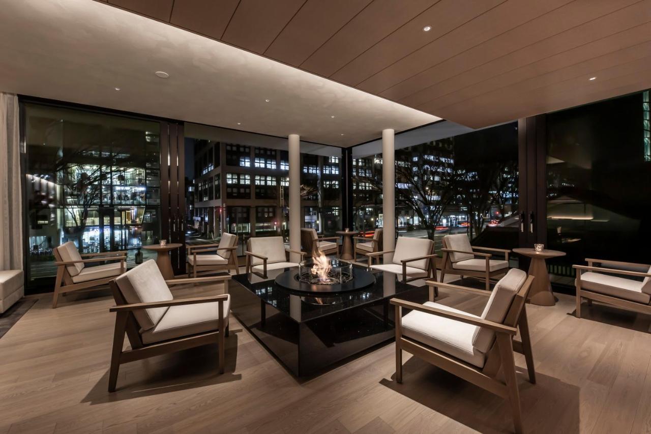 The Royal Park Hotel Iconic Kioto Exterior foto The Lounge at the Westin Tokyo