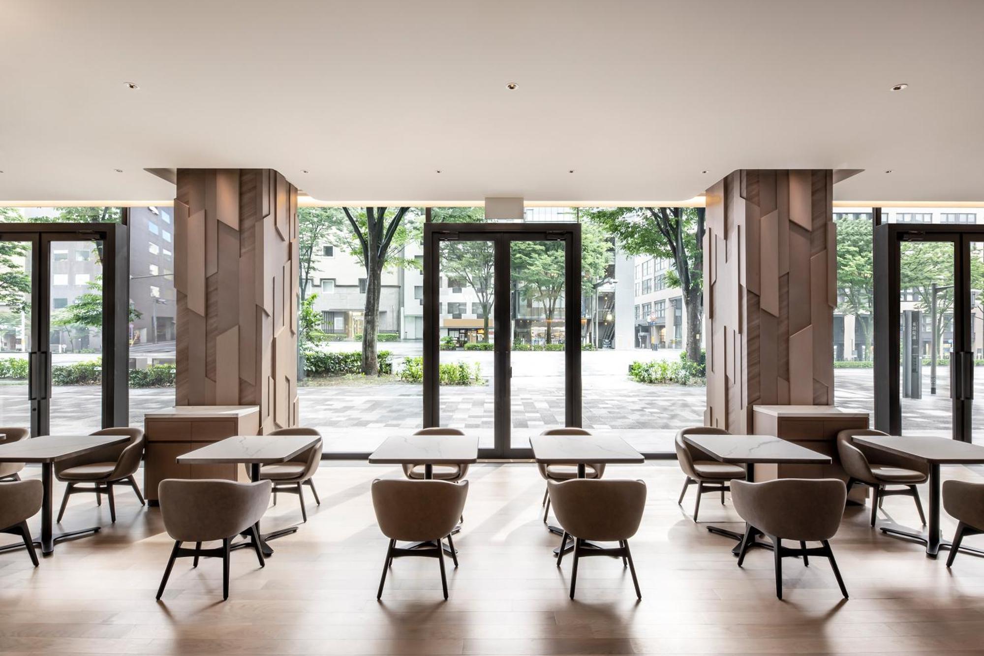 The Royal Park Hotel Iconic Kioto Exterior foto The lobby of the hotel
